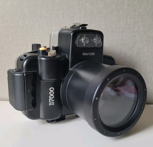 Nikon d7000 dslr meikon - nikon,